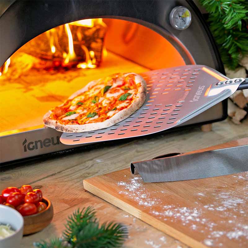 Igneus Pro 12 inch pizza peel - igneus wood fired pizza ovens uk - pizza oven accessories tools - black friday christmas